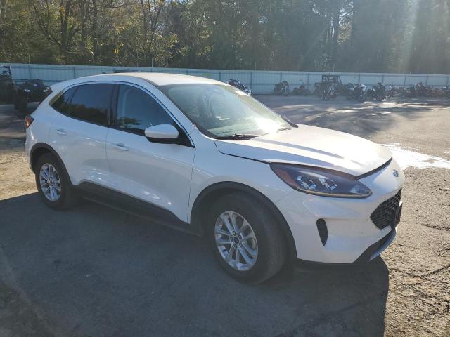 Photo 4 from auction – 2020 FORD ESCAPE SE with VIN 1FMCU0G61LUA33724