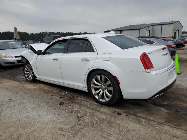 Photo 2 from auction – 2019 CHRYSLER 200 SEDAN with VIN 2C3CCAEG2KH718703
