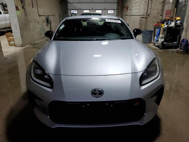 Photo 5 from auction – 2022 TOYOTA GR 86 with VIN JF1ZNBC14N8751805