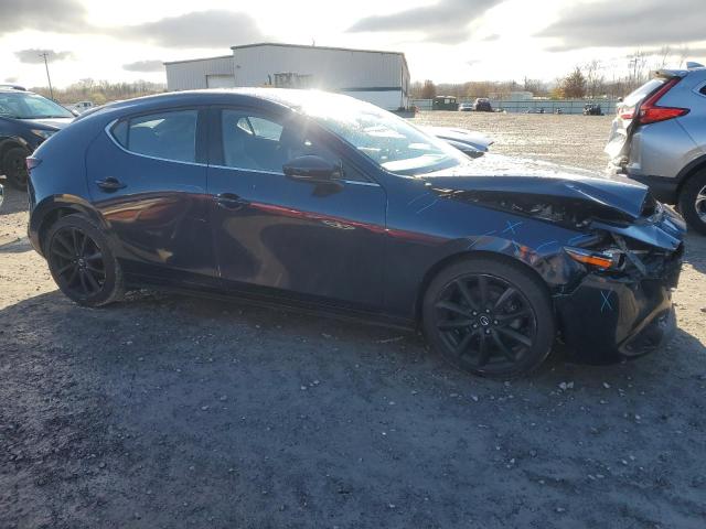 Photo 4 from auction – 2019 MAZDA 3 PREMIUM with VIN JM1BPANM4K1131127
