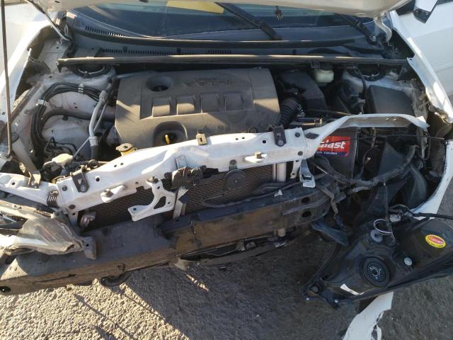 Photo 11 from auction – 2015 TOYOTA COROLLA L with VIN 5YFBURHE7FP284985