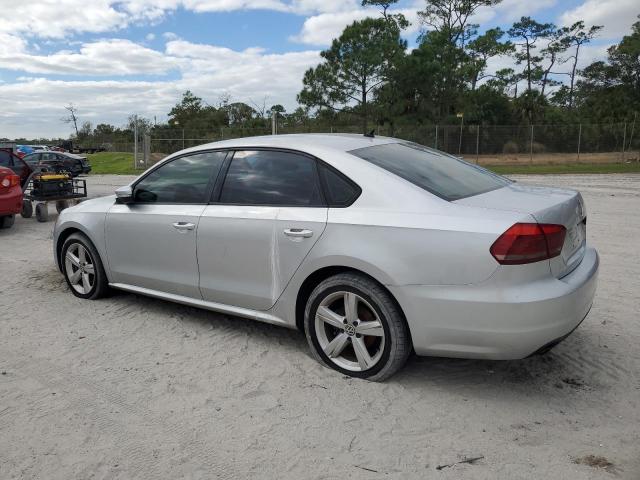 Photo 2 from auction – 2013 VOLKSWAGEN PASSAT with VIN 1VWAH7A30DC072560