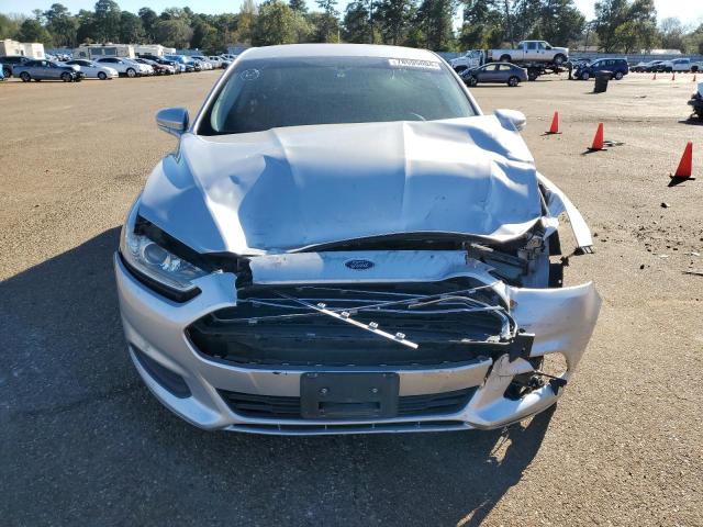 Photo 5 from auction – 2016 FORD FUSION SE with VIN 3FA6P0HD0GR202124