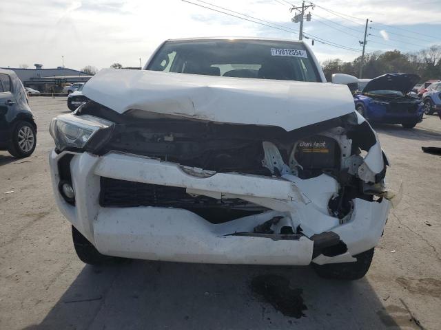 Photo 5 from auction – 2017 TOYOTA 4RUNNER SR with VIN JTEBU5JR2H5446717