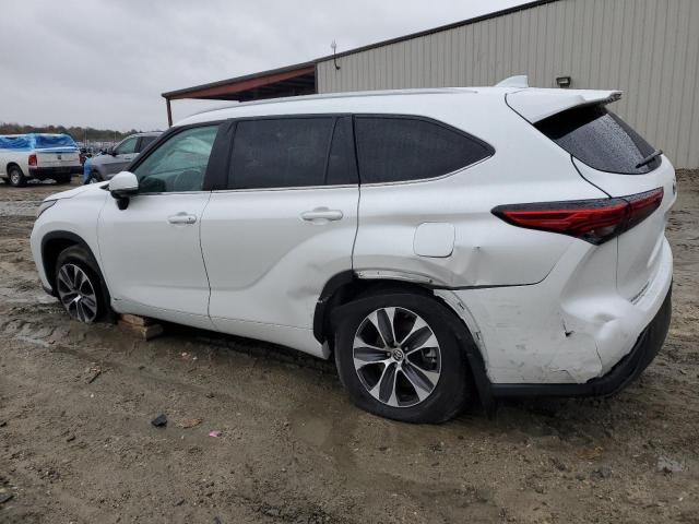 Photo 2 from auction – 2023 TOYOTA HIGHLANDER with VIN 5TDKDRAH2PS028508