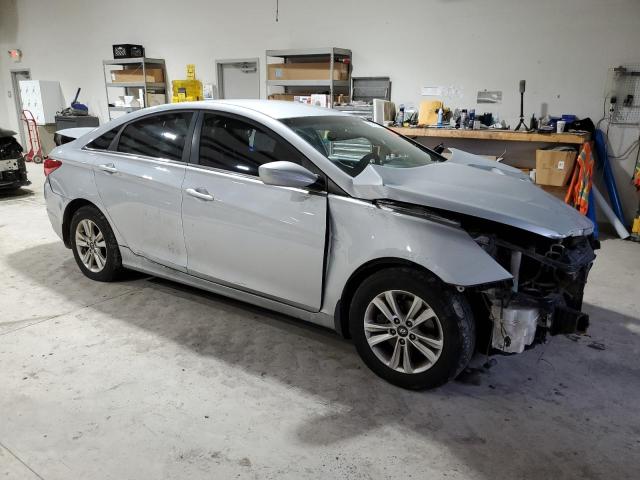 Photo 4 from auction – 2011 HYUNDAI SONATA GLS with VIN 5NPEB4AC4BH098942