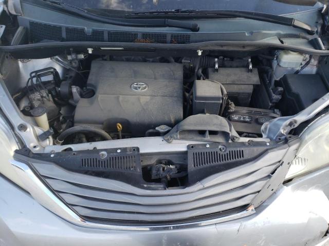Photo 12 from auction – 2011 TOYOTA SIENNA XLE with VIN 5TDYK3DC7BS149847
