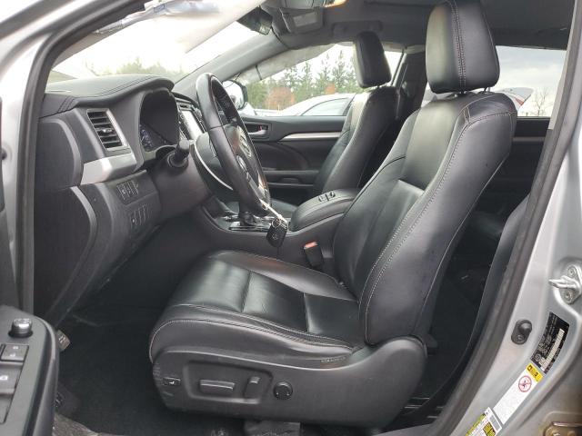 Photo 7 from auction – 2018 TOYOTA HIGHLANDER with VIN 5TDJZRFH5JS558338