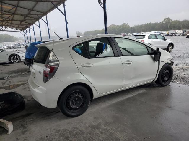 Photo 3 from auction – 2014 TOYOTA PRIUS C with VIN JTDKDTB33E1075184