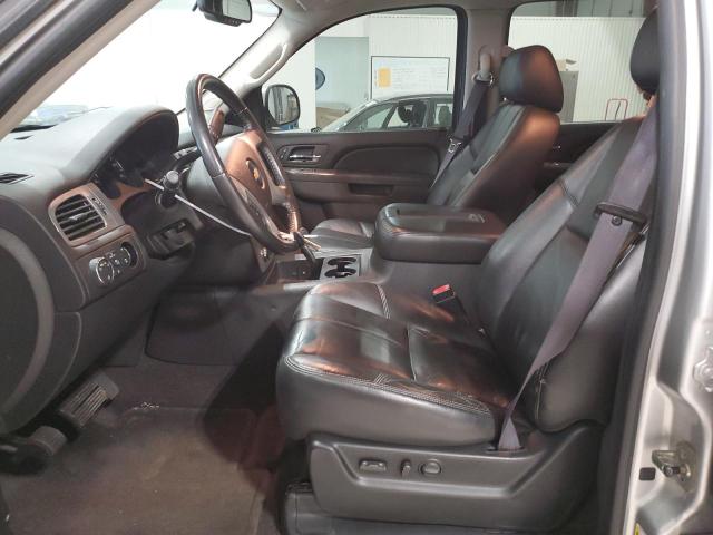 Photo 7 from auction – 2010 CHEVROLET AVALANCHE with VIN 3GNVKFE0XAG103183