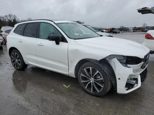 Photo 4 from auction – 2023 VOLVO XC60 PLUS with VIN YV4L12RW0P1346161