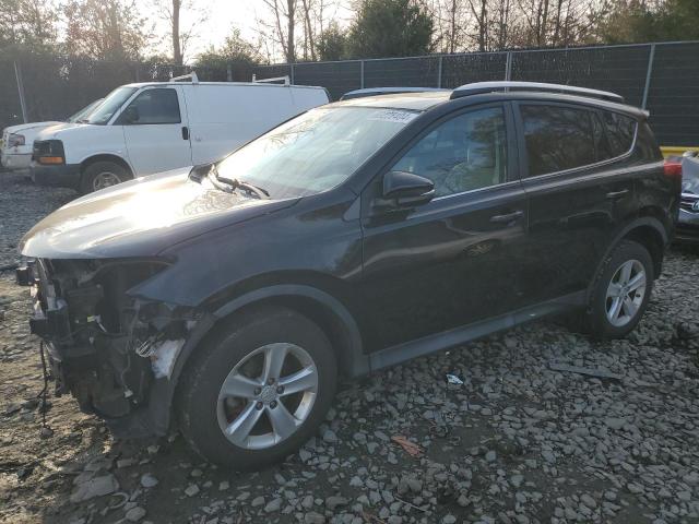 TOYOTA RAV4 XLE 2014 with VIN 2T3RFREVXEW136802 - Photo from auction