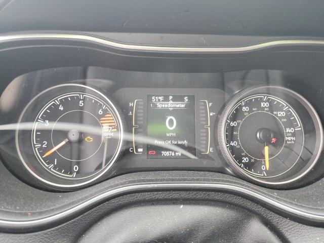 Photo 9 from auction – 2019 JEEP CHEROKEE L with VIN 1C4PJLLB9KD420118