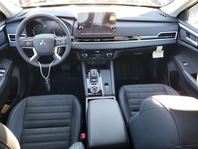 Photo 8 from auction – 2024 MITSUBISHI OUTLANDER with VIN JA4J3VA83RZ076750
