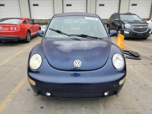 Photo 5 from auction – 2002 VOLKSWAGEN NEW BEETLE with VIN 3VWCK21C82M420355