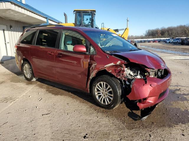 Photo 4 from auction – 2014 TOYOTA SIENNA XLE with VIN 5TDYK3DC4ES503487