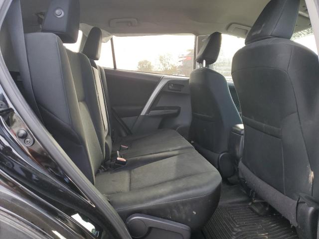 Photo 11 from auction – 2018 TOYOTA RAV4 LE with VIN 2T3BFREV4JW721211