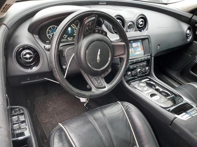 Photo 8 from auction – 2016 JAGUAR XJ with VIN SAJXJ1CD6G8W00602