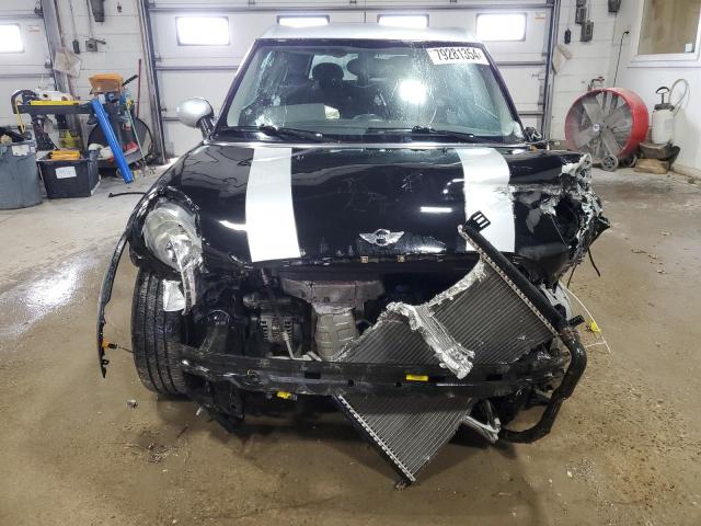 Photo 5 from auction – 2010 MINI COOPER CLU with VIN WMWML3C50ATX38184