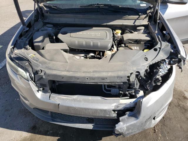 Photo 12 from auction – 2019 JEEP CHEROKEE L with VIN 1C4PJLLB0KD154925