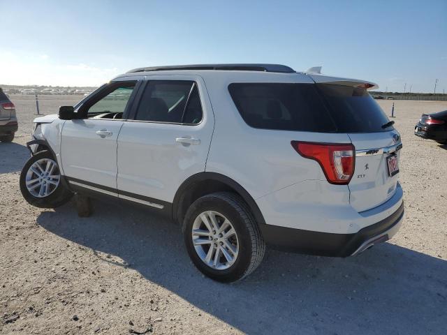 Photo 2 from auction – 2017 FORD EXPLORER X with VIN 1FM5K7DH2HGA15638