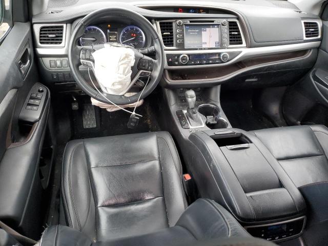 Photo 8 from auction – 2019 TOYOTA HIGHLANDER with VIN 5TDJZRFH0KS585593