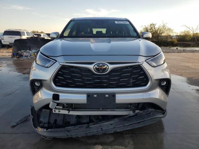 Photo 5 from auction – 2022 TOYOTA HIGHLANDER with VIN 5TDBZRBH1NS596259