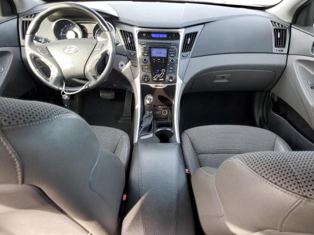 Photo 8 from auction – 2011 HYUNDAI SONATA SE with VIN 5NPEC4ACXBH036684