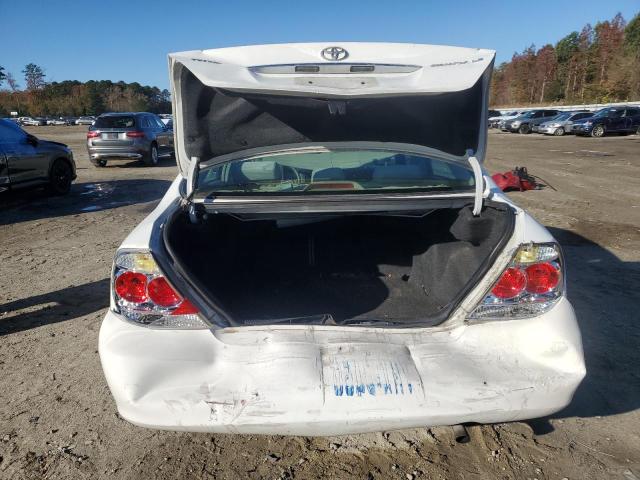 Photo 6 from auction – 2005 TOYOTA CAMRY LE with VIN 4T1BE32K25U567378