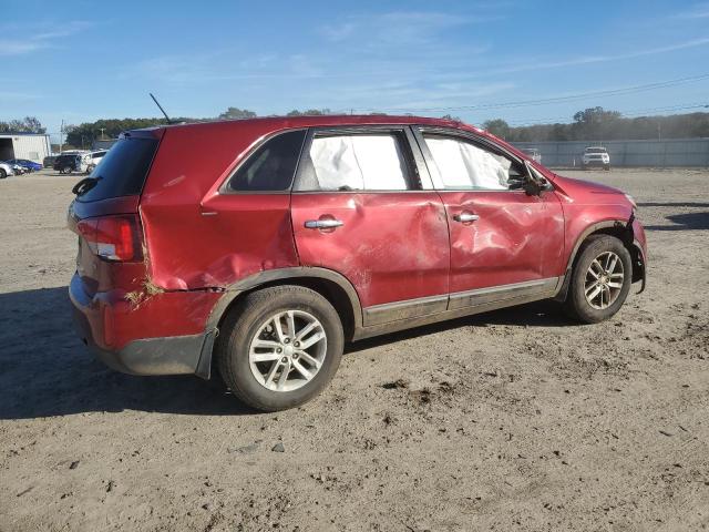 Photo 3 from auction – 2015 KIA SORENTO LX with VIN 5XYKT3A68FG559741