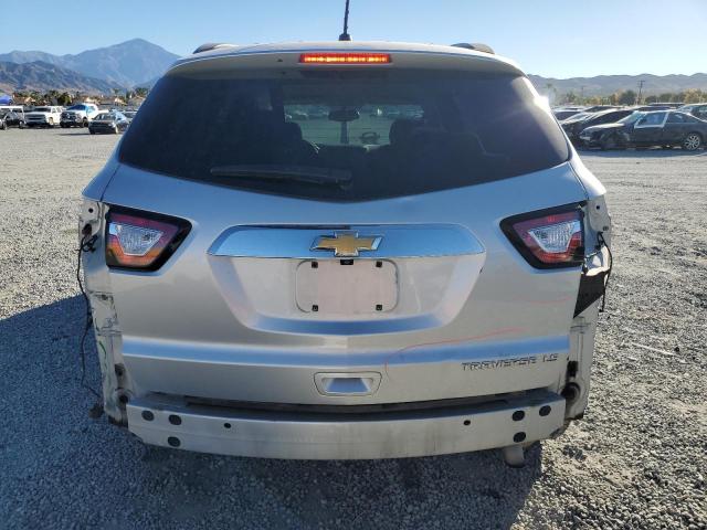 Photo 6 from auction – 2015 CHEVROLET TRAVERSE L with VIN 1GNKRFKD1FJ196574