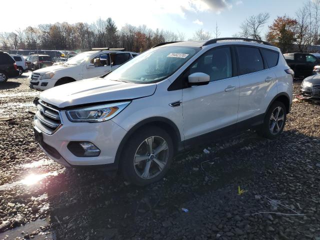 Photo 1 from auction – 2017 FORD ESCAPE SE with VIN 1FMCU9G98HUD80649