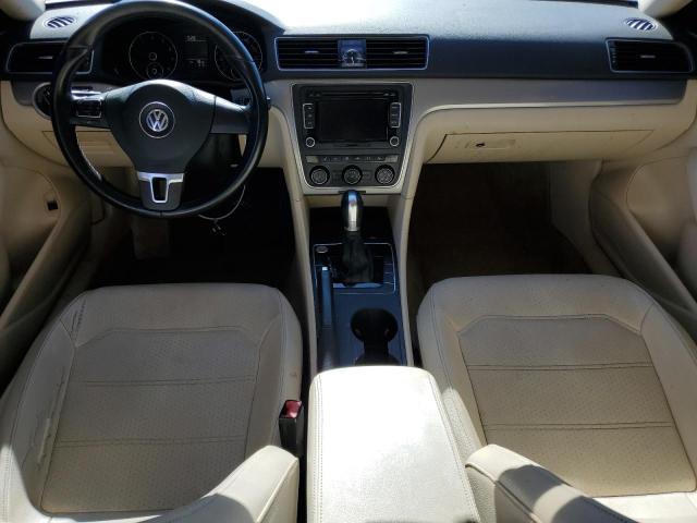 Photo 8 from auction – 2015 VOLKSWAGEN PASSAT S with VIN 1VWAT7A30FC110399