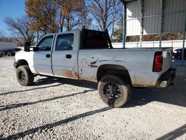 Photo 2 from auction – 2003 CHEVROLET SILVERADO with VIN 1GCHC23U73F108251
