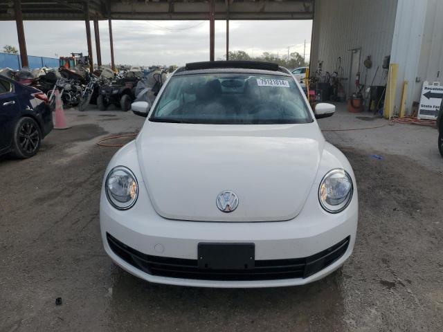 Photo 5 from auction – 2012 VOLKSWAGEN BEETLE with VIN 3VWHP7AT0CM651997