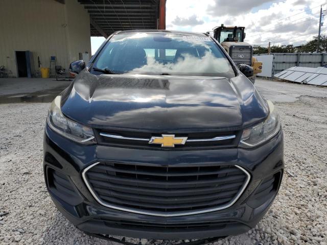 Photo 5 from auction – 2017 CHEVROLET TRAX LS with VIN 3GNCJKSB9HL260942