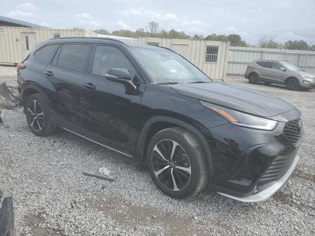 Photo 4 from auction – 2021 TOYOTA HIGHLANDER with VIN 5TDLZRAH0MS081984