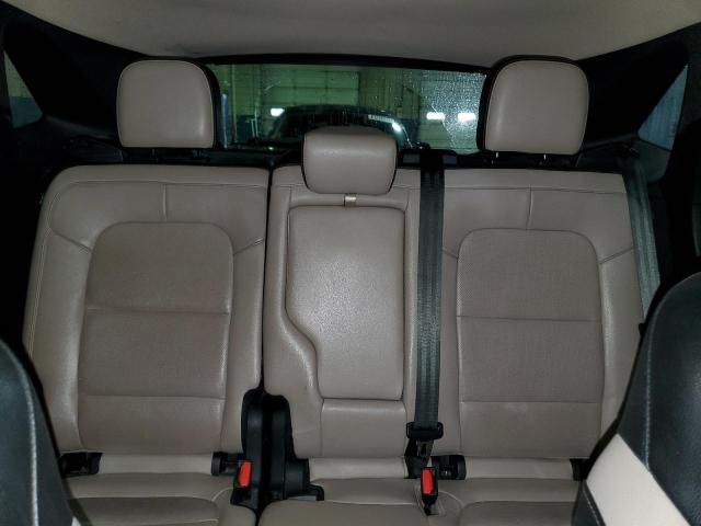 Photo 10 from auction – 2020 FORD ESCAPE TIT with VIN 1FMCU9J95LUC30595