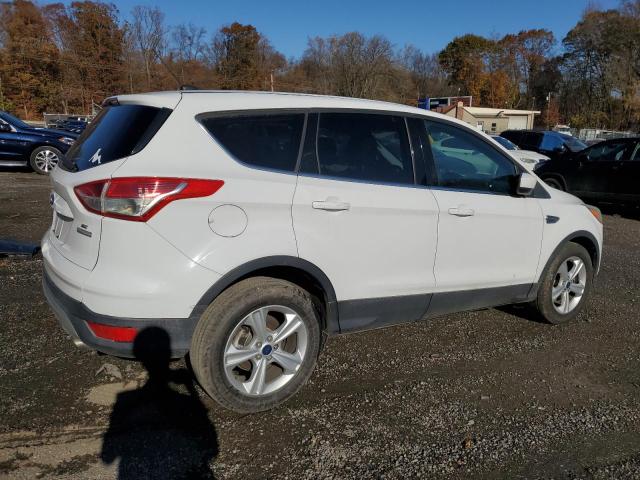 Photo 3 from auction – 2016 FORD ESCAPE SE with VIN 1FMCU0GX0GUB09092