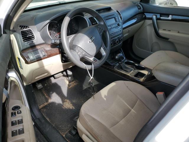 Photo 8 from auction – 2015 KIA SORENTO LX with VIN 5XYKT3A69FG575706