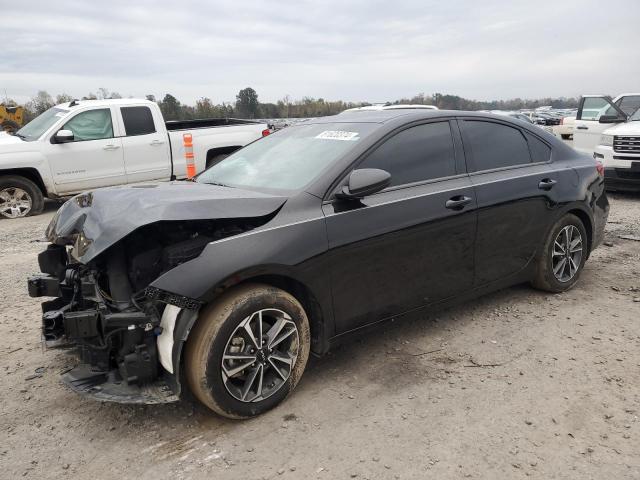KIA FORTE LX 2023 with VIN 3KPF24AD3PE680085 - Photo from auction