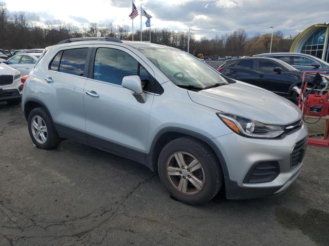 Photo 4 from auction – 2017 CHEVROLET TRAX 1LT with VIN 3GNCJLSB0HL206953