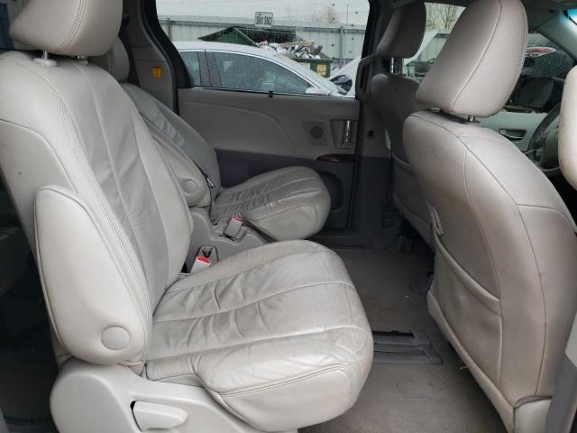 Photo 11 from auction – 2011 TOYOTA SIENNA XLE with VIN 5TDYK3DC7BS036982