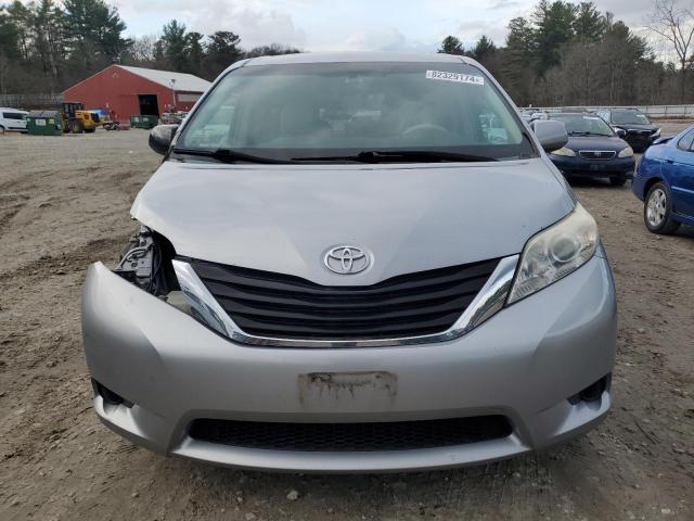 Photo 5 from auction – 2012 TOYOTA SIENNA LE with VIN 5TDKK3DC1CS221097