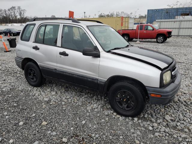 Photo 4 from auction – 2000 CHEVROLET TRACKER with VIN 2CNBJ13C3Y6917479