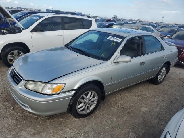 Photo 1 from auction – 2000 TOYOTA CAMRY LE with VIN 4T1BF28K2YU095783
