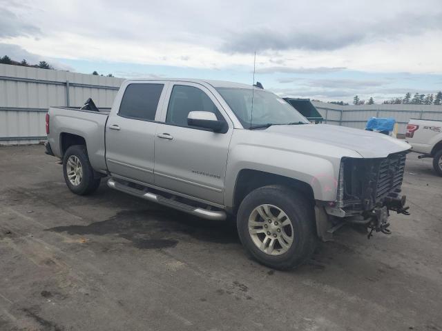Photo 4 from auction – 2018 CHEVROLET SILVERADO with VIN 3GCUKREC0JG417473