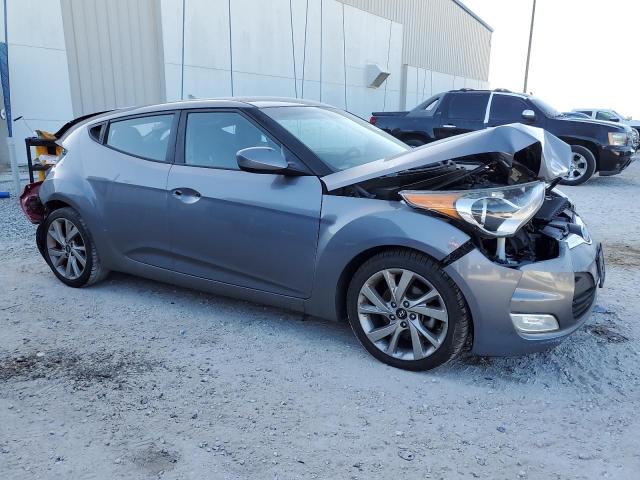 Photo 4 from auction – 2017 HYUNDAI VELOSTER with VIN KMHTC6AD2HU305587