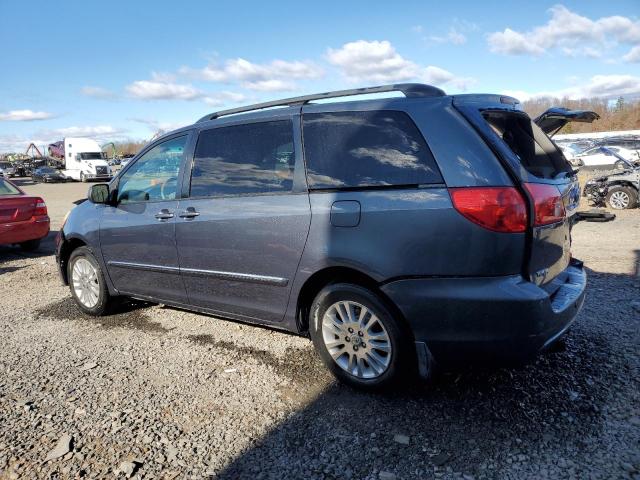 Photo 2 from auction – 2010 TOYOTA SIENNA XLE with VIN 5TDYK4CC2AS308974