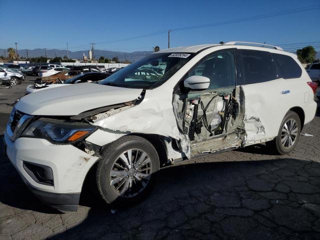 NISSAN PATHFINDER 2017 with VIN 5N1DR2MN1HC681641 - Photo from auction